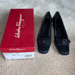 Ferragamo Gigliola Heels